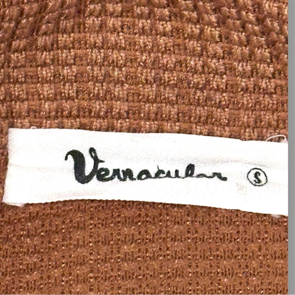 ✨HP✨EUC (Worn Once) Vernacular Waffle Knit Trench Style Cardigan. Size Small - Picture 11 of 14